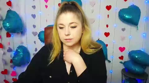 Snapshot of jessikadaniels chatting on February 24, 7:09 am Jess online show from February 24, 7:09 am