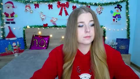 Snapshot of jessikadaniels chatting on December 4, 7:17 am Jess online show from December 4, 7:17 am