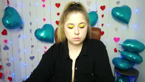 Snapshot of jessikadaniels chatting on February 4, 7:07 am Jess online show from February 4, 7:07 am
