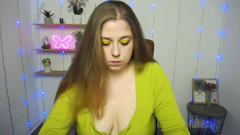 Snapshot of jessikadaniels chatting on January 30, 7:07 am Jess online show from January 30, 7:07 am