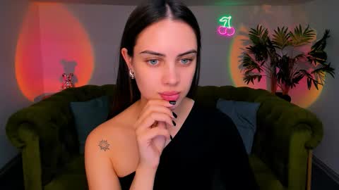 Snapshot of jesskats chatting on October 13, 8:22 pm Jesskats online show from October 13, 8:22 pm