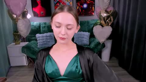 JesssWalker online show from March 10, 2:21 pm