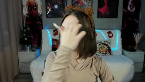 JesssWalker online show from January 19, 7:04 am