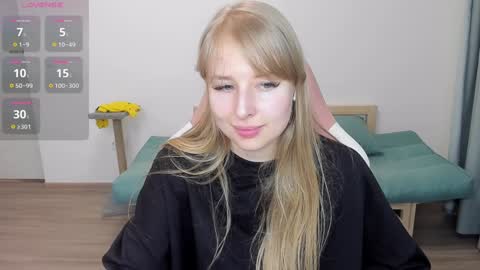 Snapshot of jessy_comely chatting on January 22, 9:22 pm Jessy online show from January 22, 9:22 pm