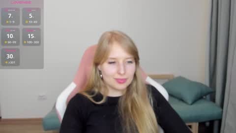 Snapshot of jessy_comely chatting on February 1, 2:24 pm Jessy online show from February 1, 2:24 pm