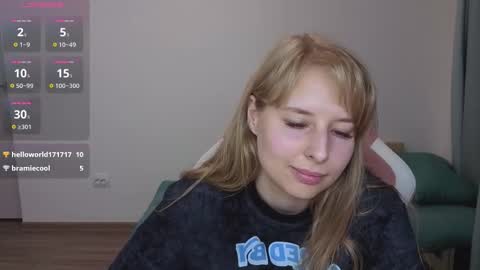 Snapshot of jessy_comely chatting on September 26, 3:53 pm Jessy online show from September 26, 3:53 pm