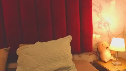JESSY CORTES online show from June 21, 1:31 am