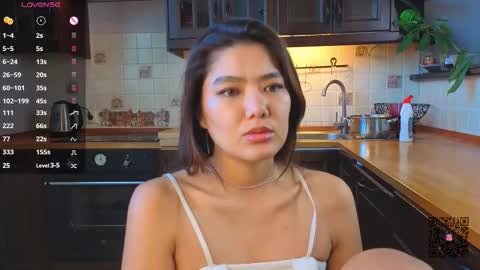 Snapshot of jettablock chatting on October 4, 3:23 am Hi all. My name is Naomi and Im glad to see you in my room online show from October 4, 3:23 am