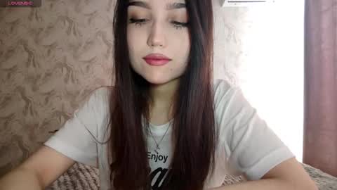 I am Gina ntmu Lets hit 10 Thumbs Up together online show from March 2, 5:52 am