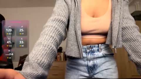 Snapshot of jettycuteeva chatting on October 28, 3:40 pm Eva online show from October 28, 3:40 pm