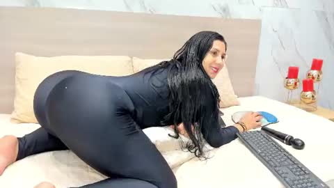 jhasly online show from July 25, 12:12 pm