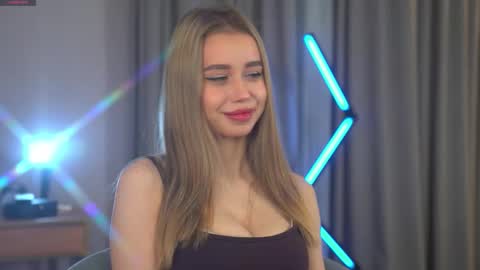 Jenny online show from December 16, 8:20 am