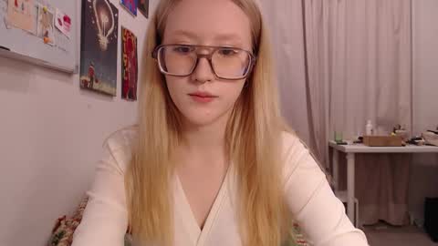 joan_kiss online show from September 22, 2:04 pm