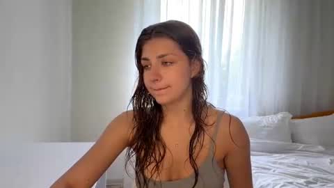 Bella online show from August 8, 12:24 pm
