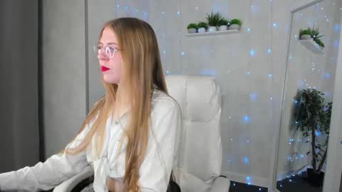 joann_shermann online show from October 26, 1:56 am