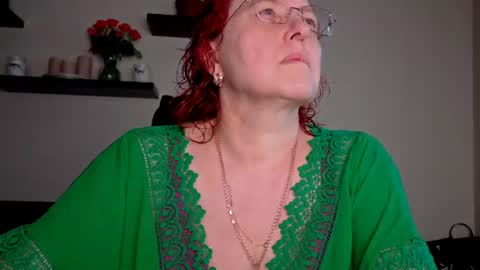 Joanna and Greg online show from June 21, 9:02 am