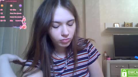 Jennifer online show from May 3, 10:13 pm