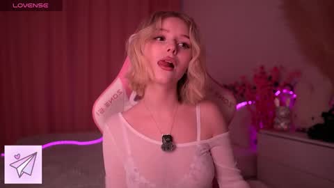 Paula online show from March 15, 2:57 am