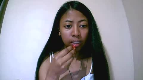 joliekah27 online show from July 9, 8:33 pm
