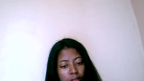 joliekah27 online show from July 28, 9:03 pm