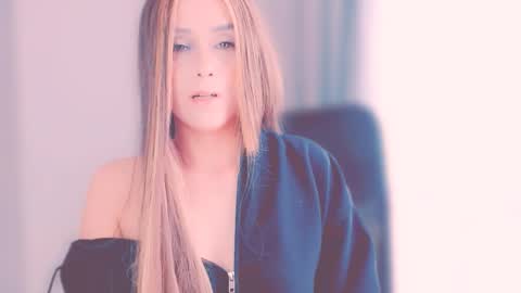 ARIA online show from October 25, 9:21 pm