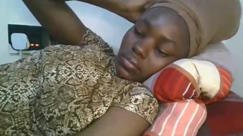 jollynabeb online show from September 26, 7:22 pm