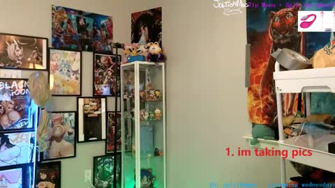 Snapshot of joltionmac chatting on October 23, 6:52 am JoltionMac JJ online show from October 23, 6:52 am