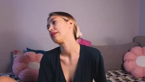 Viola online show from October 2, 11:26 am