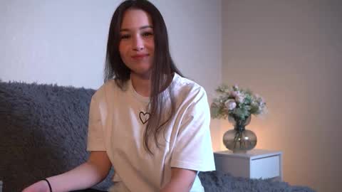 Sweety sweet Hanna online show from December 22, 10:57 pm