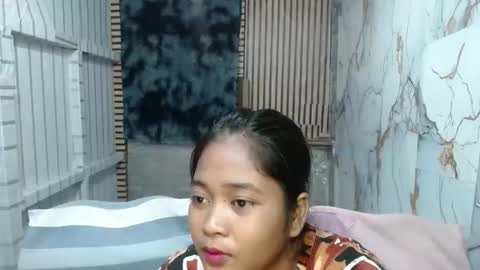 jonna2568 online show from December 4, 6:08 pm