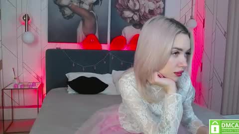 josephine_rowe online show from February 25, 4:55 am