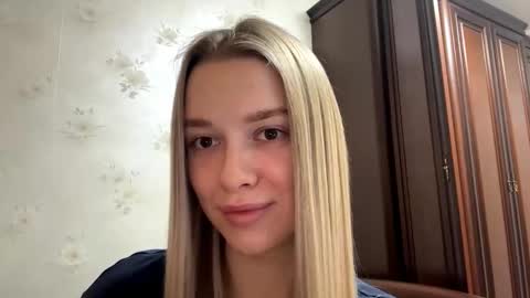 Anessa online show from November 27, 5:21 am