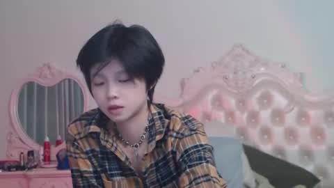 joycekay online show from June 12, 7:11 pm