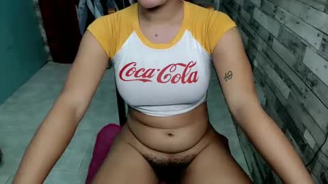 Snapshot of joycum_xxx chatting on December 17, 1:49 pm JOY in your heart  online show from December 17, 1:49 pm