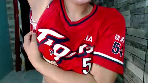 Snapshot of joycum_xxx chatting on January 14, 3:01 am JOY in your heart  online show from January 14, 3:01 am