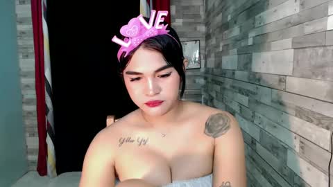 Snapshot of joycum_xxx chatting on January 14, 11:16 pm JOY in your heart  online show from January 14, 11:16 pm