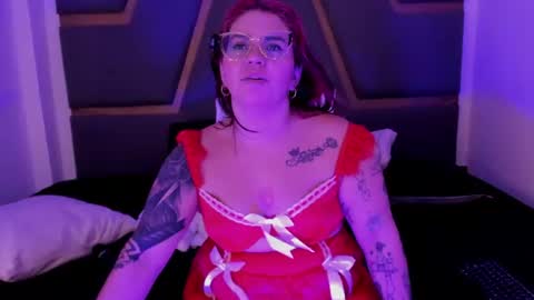 Juana Valkiria online show from July 15, 10:31 am