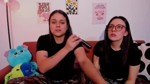 juanitaaa_ online show from May 11, 2:46 am