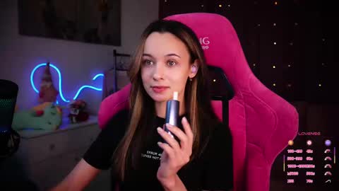 Snapshot of juicy___angel chatting on February 23, 8:07 pm Angelina online show from February 23, 8:07 pm