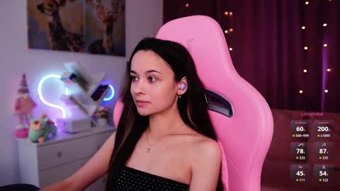 Snapshot of juicy___angel chatting on September 13, 10:12 am Angelina online show from September 13, 10:12 am