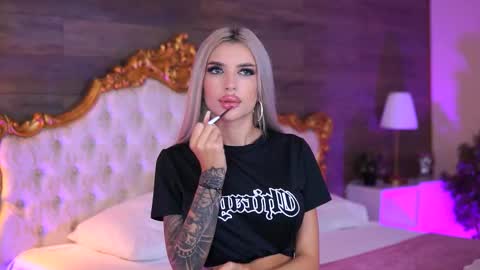 Jessye online show from October 5, 8:47 pm