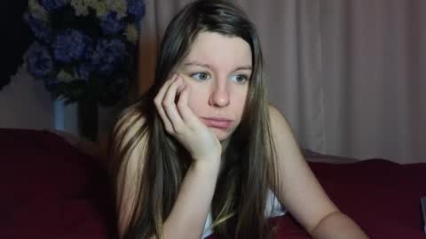 laura online show from March 16, 8:18 am