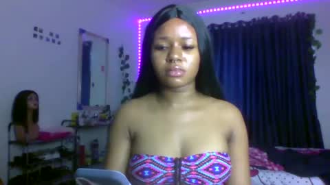 Emily online show from October 25, 8:22 am