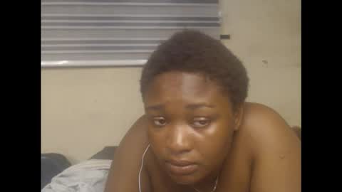 juicyboobssx online show from September 17, 9:46 pm