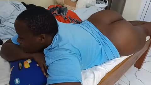 Sweetass online show from May 5, 10:07 am
