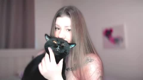 Elena online show from February 28, 2:05 pm