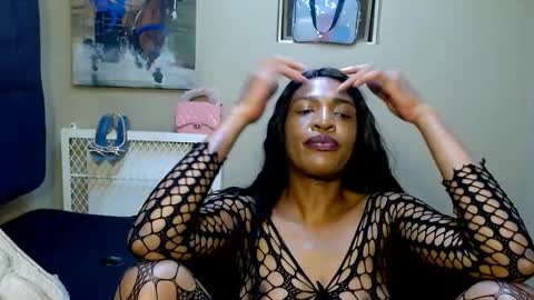 Miss Kay online show from November 13, 7:13 pm