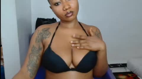 juicyxpink online show from July 8, 2:41 pm