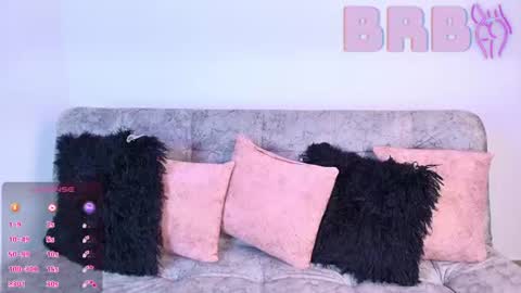Jules and Gia online show from July 21, 7:14 pm