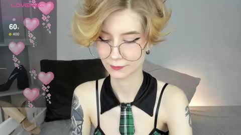 Jules online show from February 25, 1:09 am